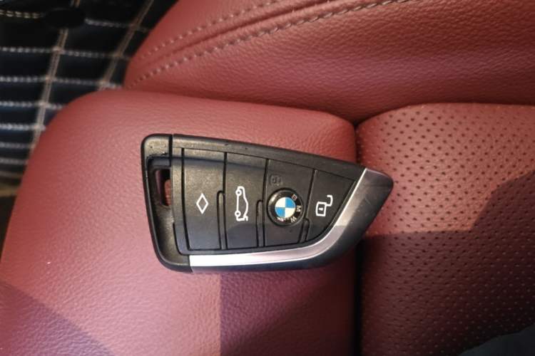 Used BMW 3 Series 2022 Revised 325i M Sport Night Edition Package Interior 1