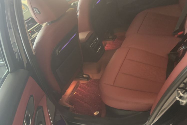 Used BMW 3 Series 2022 Restyled 325Li M Sport Night Edition Package Interior 2