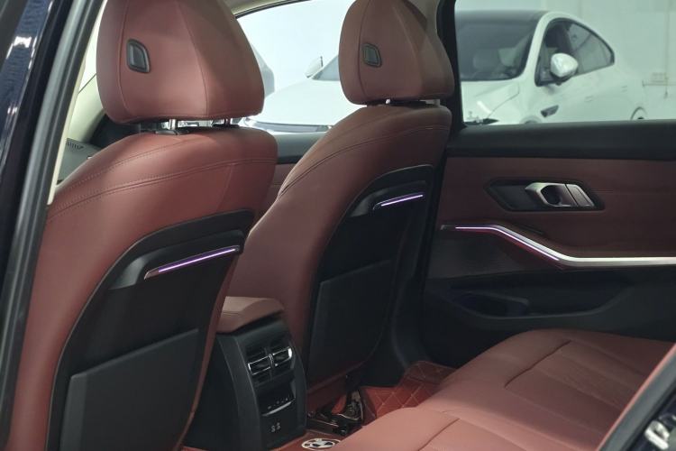 Used BMW 3 Series 2022 325Li M Sport Package Interior 2