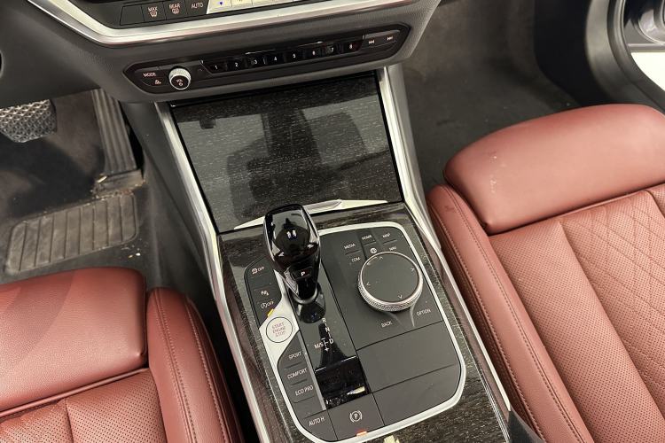 Used BMW 3 Series 2022 325Li M Sport Package Interior 2