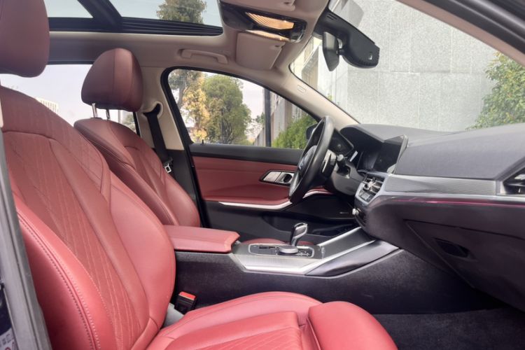 Used BMW 3 Series 2022 325Li M Sport Night Edition Package Interior 2