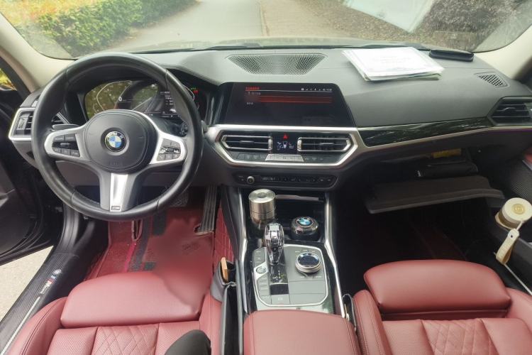 Used BMW 3 Series 2022 Restyled 320Li M Sport Package Interior 2