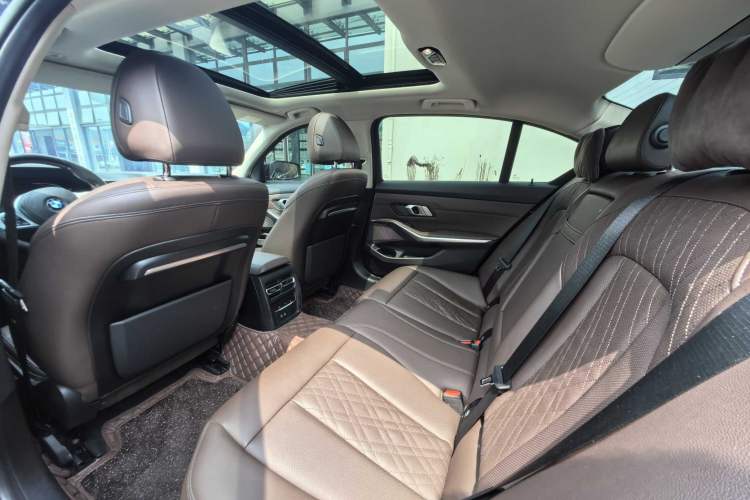 Used BMW 3 Series 2022 320Li M Sport Package Interior 2