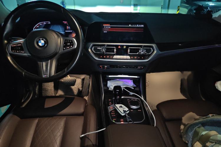 Used BMW 3 Series 2022 325Li M Sport Package Interior 2