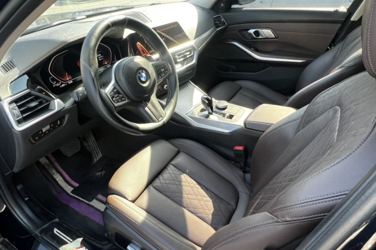 Used BMW 3 Series 2022 325i M Sport Night Edition Package Interior 2