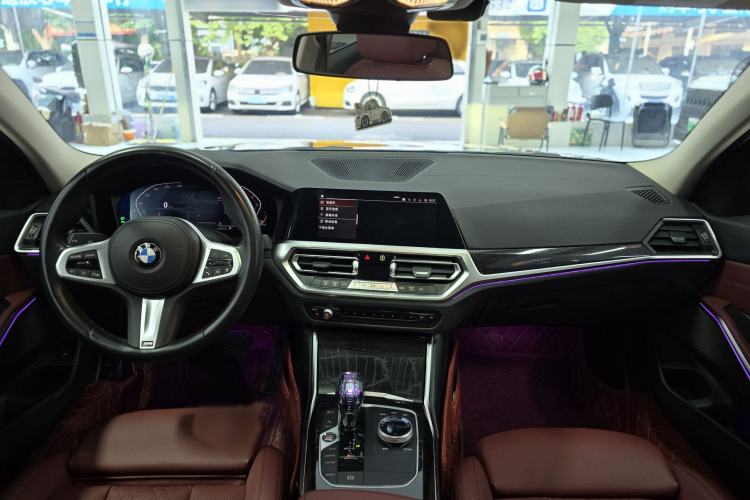 Used BMW 3 Series 2022 325Li M Sport Package Interior 5