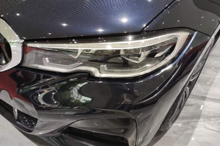 Used BMW 3 Series 2022 325Li M Sport Package Left Front Headlight