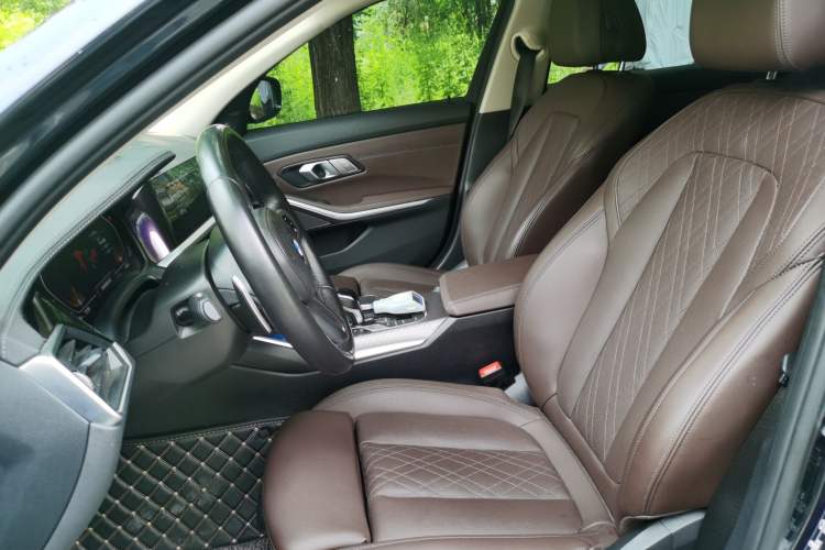 Used BMW 3 Series 2022 325i M Sport Night Edition Package Left Front Seat