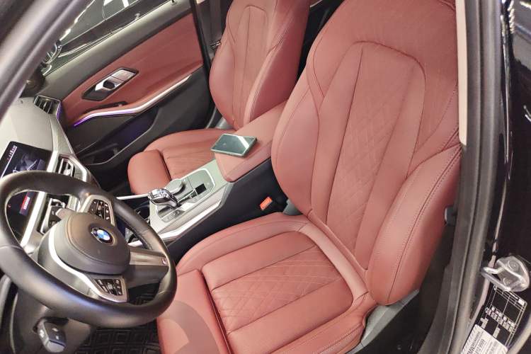 Used BMW 3 Series 2022 325i M Sport Night Edition Package Left Front Seat