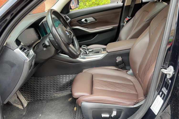 Used BMW 3 Series 2022 325Li M Sport Package Left Front Seat