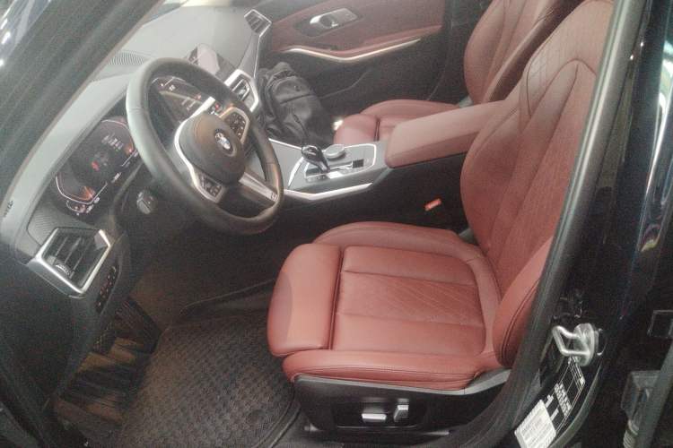 Used BMW 3 Series 2022 325Li M Sport Package Left Front Seat