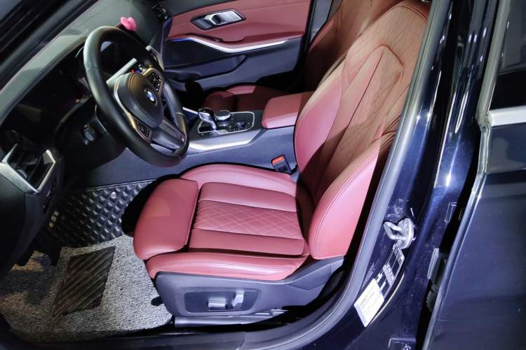 Used BMW 3 Series 2022 325i M Sport Package Left Front Seat