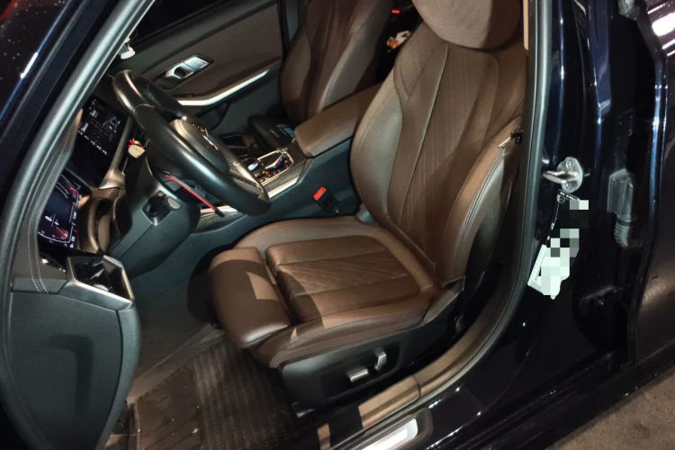 Used BMW 3 Series 2022 325i M Sport Night Edition Package Left Front Seat