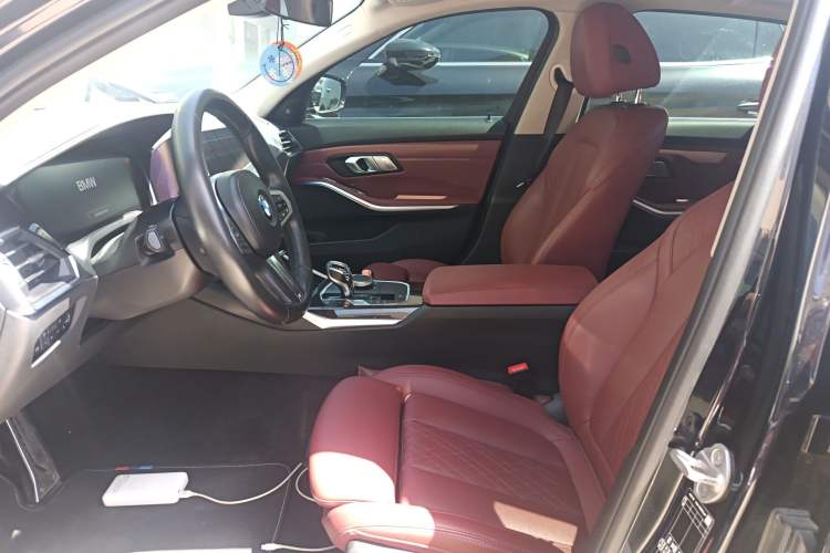 Used BMW 3 Series 2022 325Li M Sport Package Left Front Seat