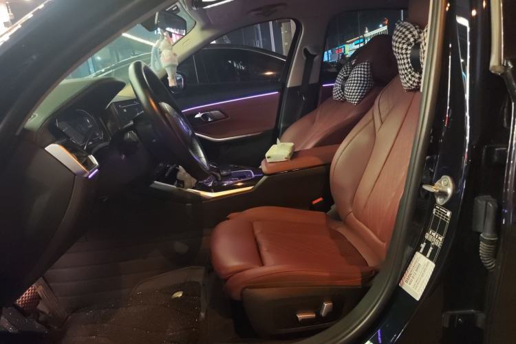 Used BMW 3 Series 2022 320Li M Sport Package Left Front Seat