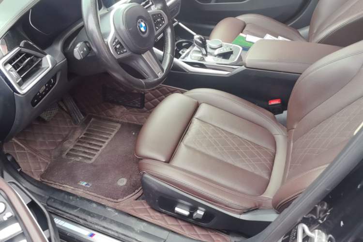 Used BMW 3 Series 2022 320Li M Sport Package Left Front Seat
