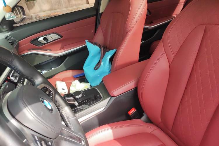 Used BMW 3 Series 2022 Restyled 325Li M Sport Night Edition Package Left Front Seat