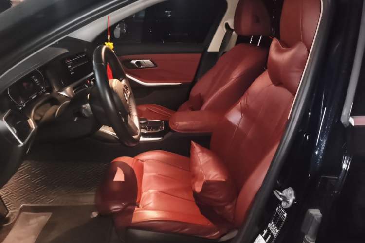 Used BMW 3 Series 2022 320Li M Sport Package Left Front Seat