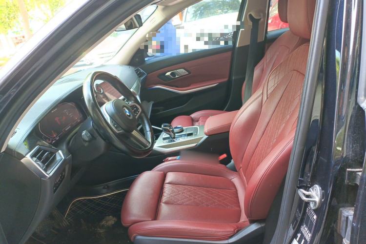 Used BMW 3 Series 2022 Restyled 325Li M Sport Night Edition Package Left Front Seat
