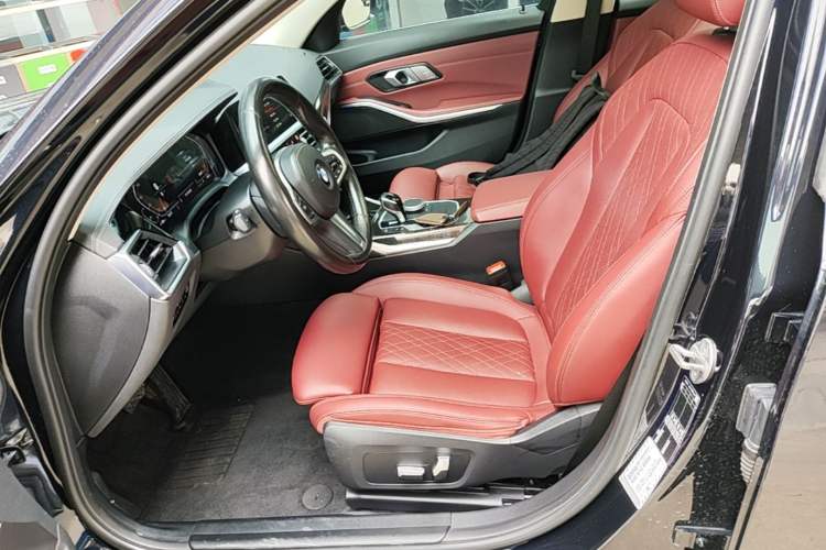 Used BMW 3 Series 2022 325Li M Sport Package Left Front Seat