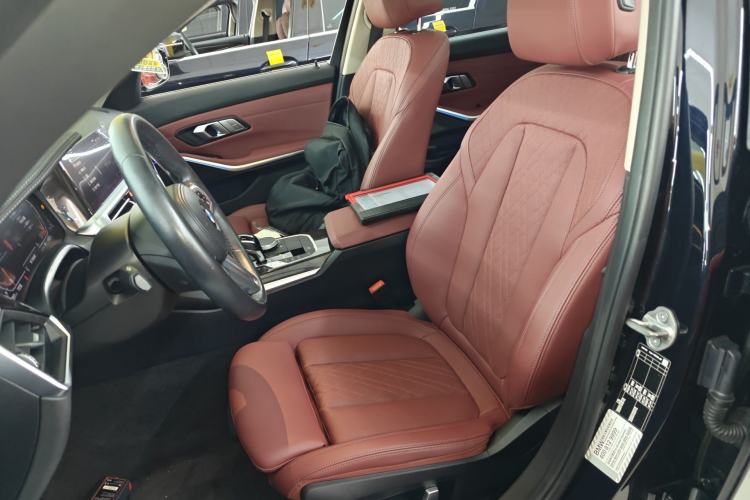 Used BMW 3 Series 2022 325Li M Sport Package Left Front Seat
