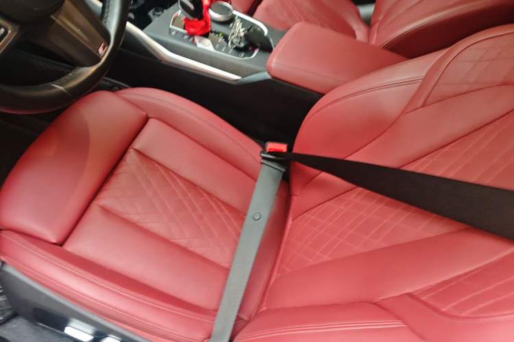 Used BMW 3 Series 2022 325i M Sport Package Left Front Seat