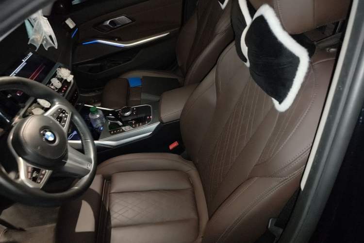 Used BMW 3 Series 2022 Restyled 325Li M Sport Night Edition Package Left Front Seat