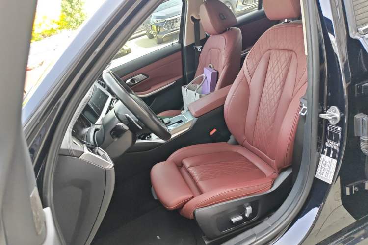 Used BMW 3 Series 2022 Revised 325i M Sport Night Edition Package Left Front Seat