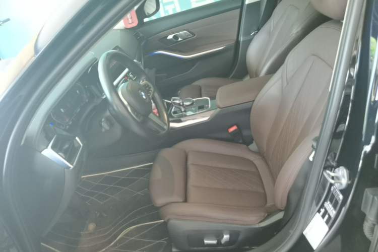 Used BMW 3 Series 2022 325Li M Sport Package Left Front Seat