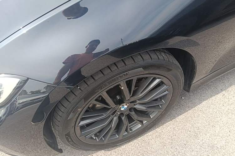 Used BMW 3 Series 2022 Restyled 325Li M Sport Night Edition Package Left Front Wheel Hub