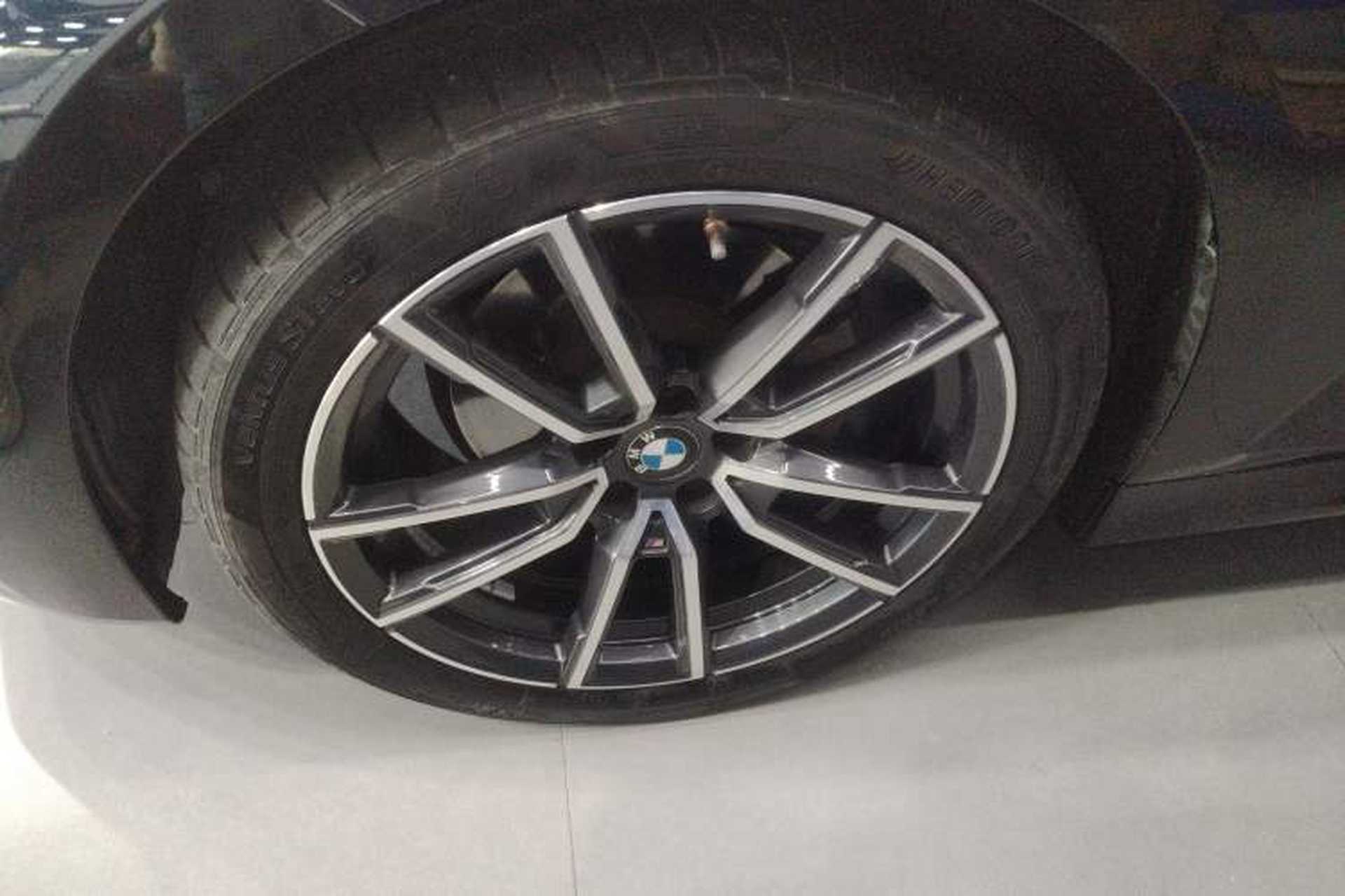 Used BMW 3 Series 2022 325Li M Sport Package Left Front Wheel Hub