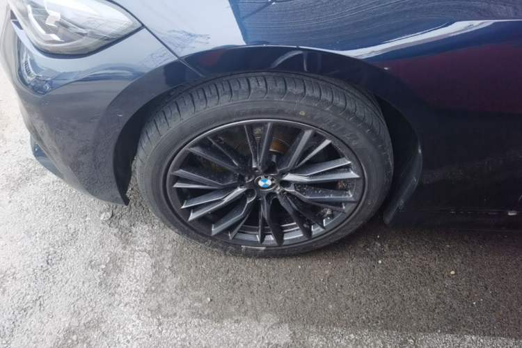Used BMW 3 Series 2022 Revised 325i M Sport Night Edition Package Left Front Wheel Hub