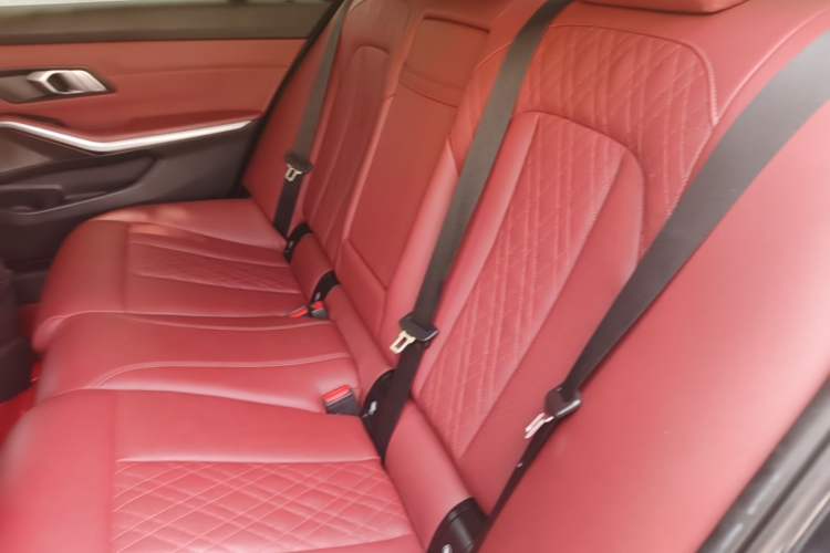 Used BMW 3 Series 2022 Restyled 320Li M Sport Package Left Rear Seat