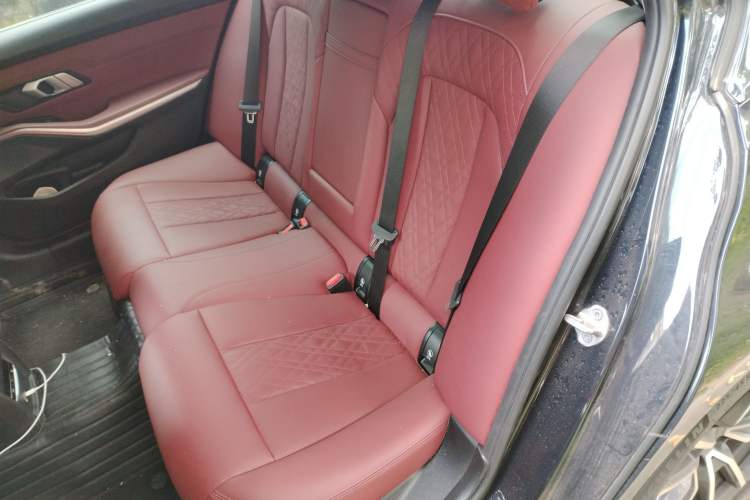 Used BMW 3 Series 2022 320Li M Sport Package Left Rear Seat