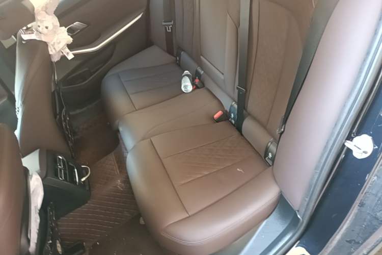 Used BMW 3 Series 2022 325Li M Sport Package Left Rear Seat