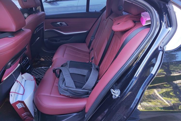 Used BMW 3 Series 2022 320Li M Sport Package Left Rear Seat