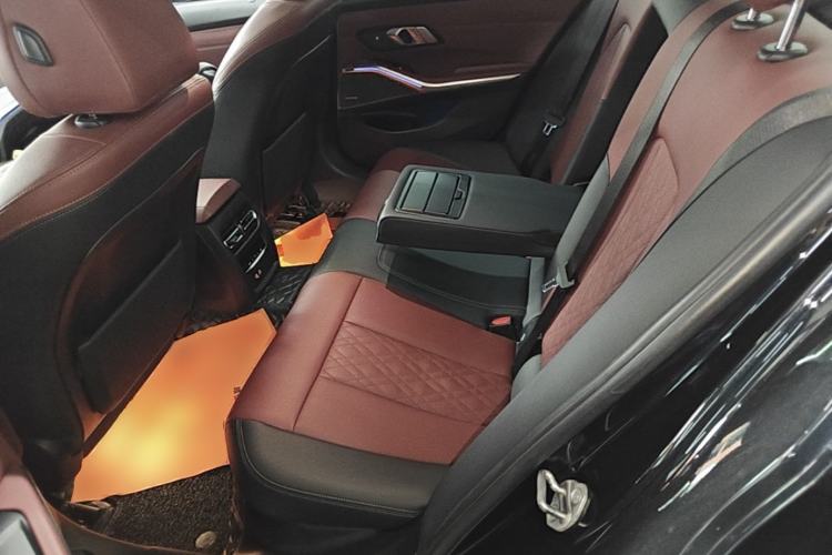Used BMW 3 Series 2022 325i M Sport Night Edition Package Left Rear Seat