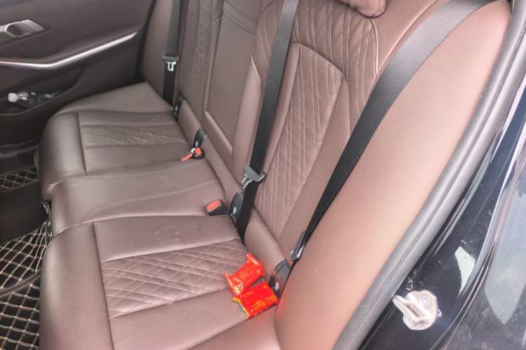 Used BMW 3 Series 2022 325Li M Sport Night Edition Package Left Rear Seat