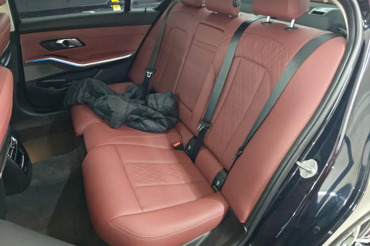 Used BMW 3 Series 2022 325Li M Sport Package Left Rear Seat
