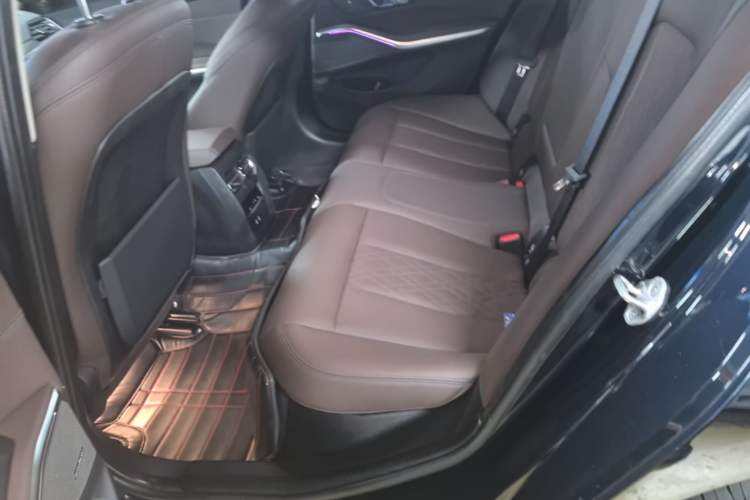 Used BMW 3 Series 2022 Revised 325i M Sport Night Edition Package Left Rear Seat
