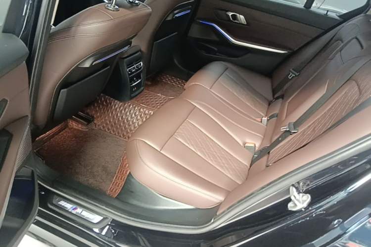 Used BMW 3 Series 2022 325Li M Sport Package Left Rear Seat