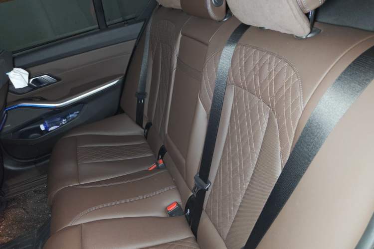 Used BMW 3 Series 2022 325Li M Sport Night Edition Package Left Rear Seat