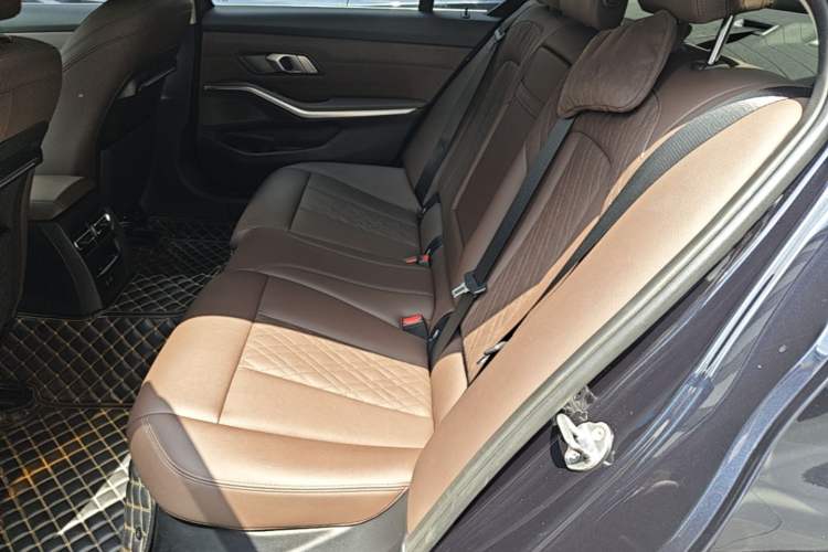 Used BMW 3 Series 2022 325Li M Sport Package Left Rear Seat
