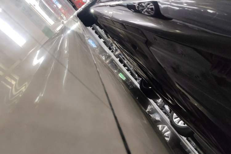 Used BMW 3 Series 2022 325Li M Sport Package Left Side Sill