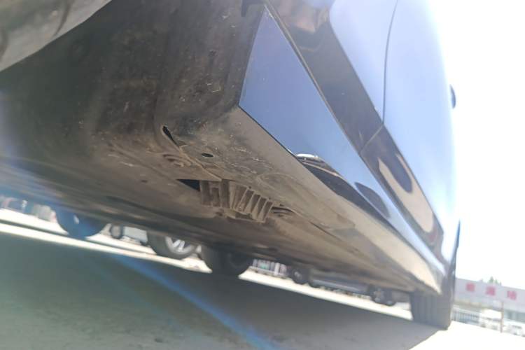 Used BMW 3 Series 2022 325Li M Sport Package Left Side Sill