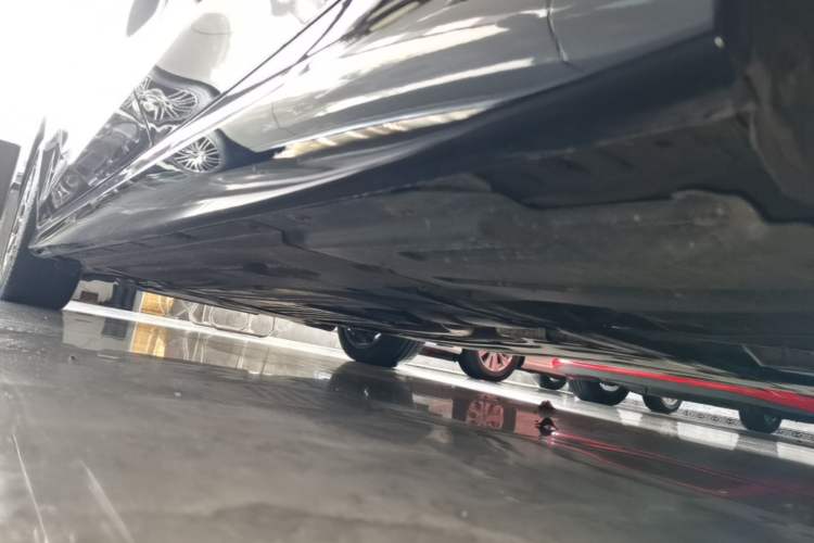 Used BMW 3 Series 2022 325Li M Sport Night Edition Package Left Side Sill