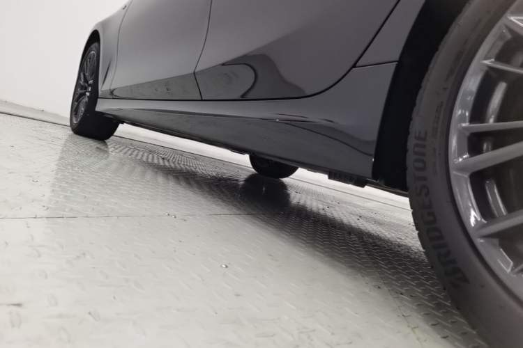 Used BMW 3 Series 2022 Revised 325i M Sport Night Edition Package Left Side Sill