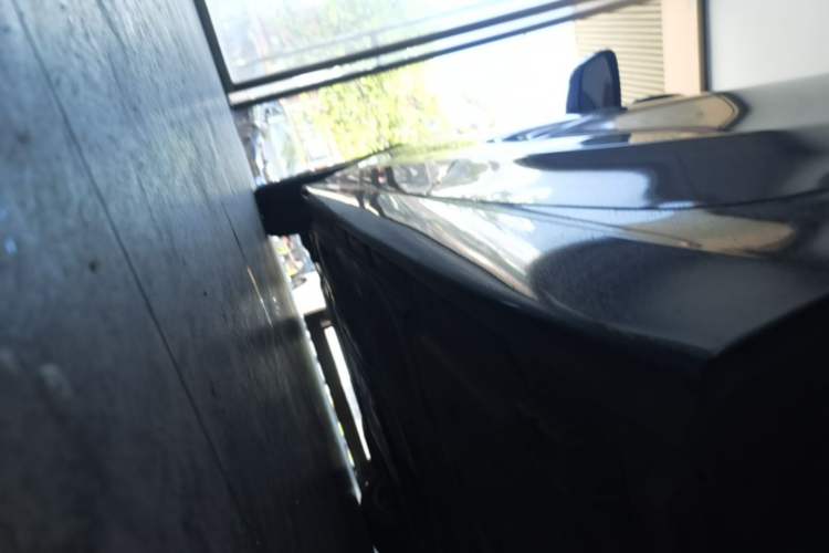 Used BMW 3 Series 2022 325Li M Sport Package Left Side Sill