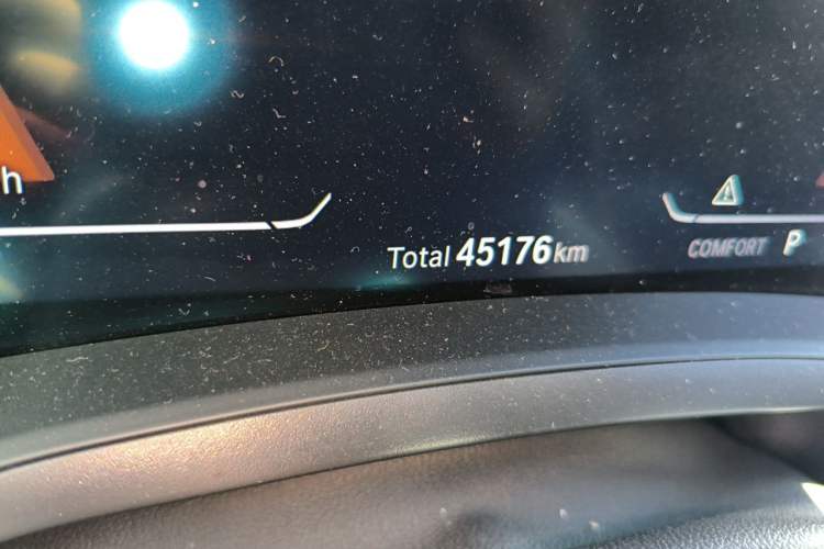 Used BMW 3 Series 2022 Updated 325Li M Sport Package Odometer Close Up