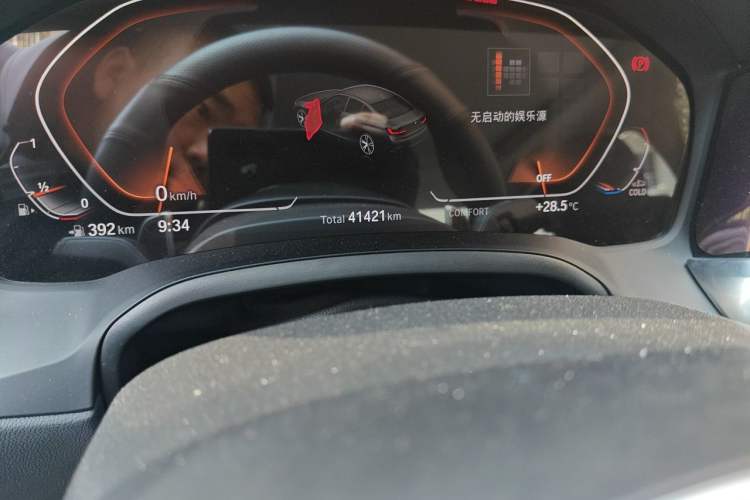 Used BMW 3 Series 2022 325Li M Sport Night Edition Package Odometer Close Up